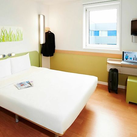 Ibis Budget Caen Centre Gare מראה חיצוני תמונה