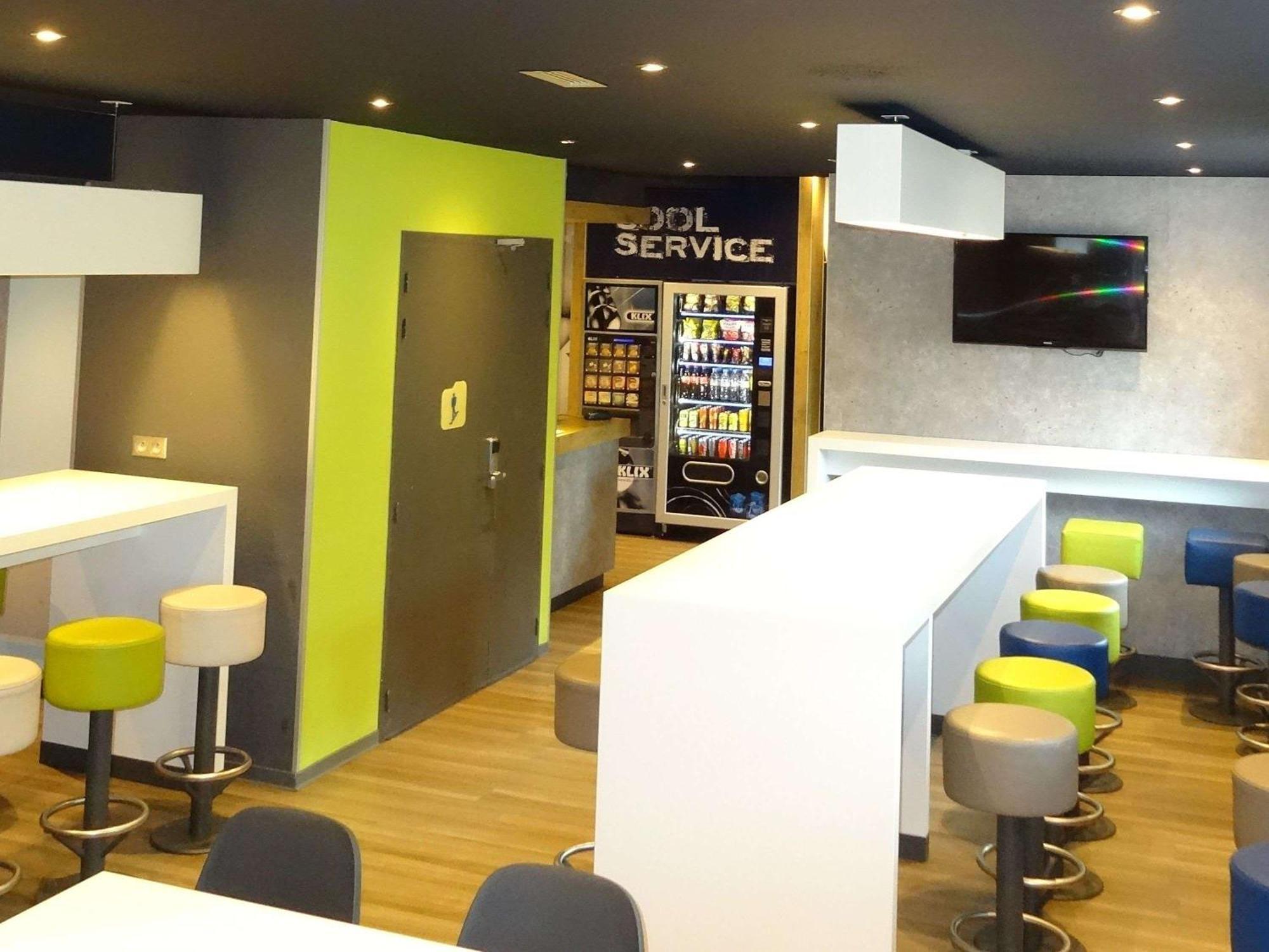Ibis Budget Caen Centre Gare מראה חיצוני תמונה
